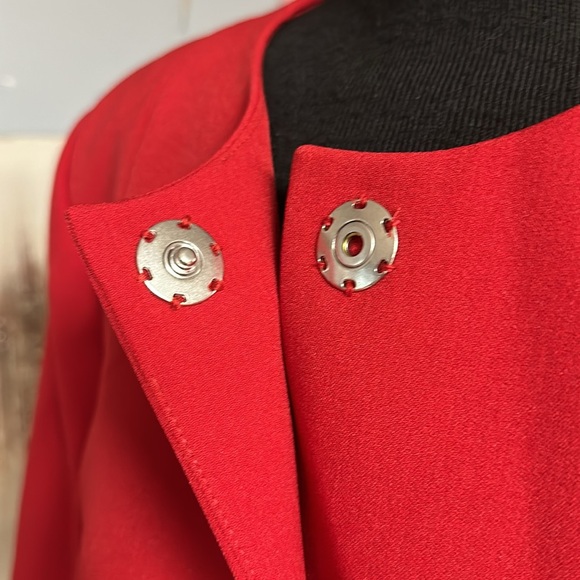 PRESTON & YORK PETAL BELT JACKET - Picture 4 of 7